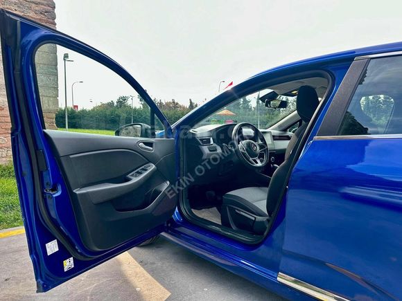 HASAR KAYITSIZ SADECE 52.000 KM HAYALET GERİ GÖRÜŞ CARPLAY 20KDV
