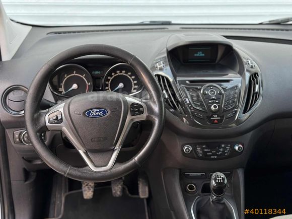 DEĞİŞENSİZ OTOMOBİL RUHSATLI COURİER