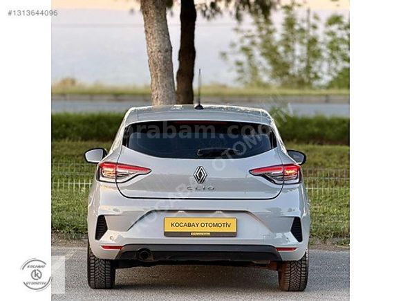 KOCABAY'dan 2024 RENAULT CLIO 1.0TCE EVOLUTİON 57.000 KM HATASIZ