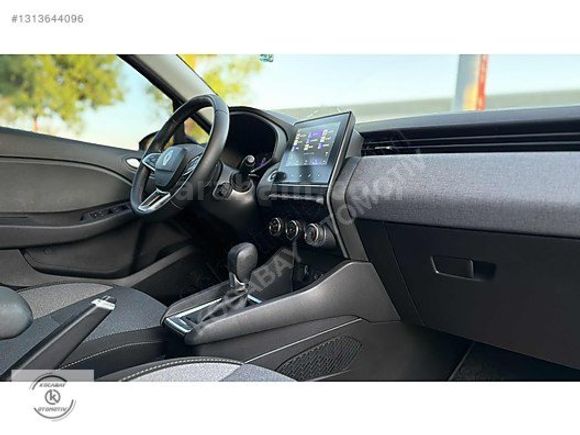 KOCABAY'dan 2024 RENAULT CLIO 1.0TCE EVOLUTİON 57.000 KM HATASIZ