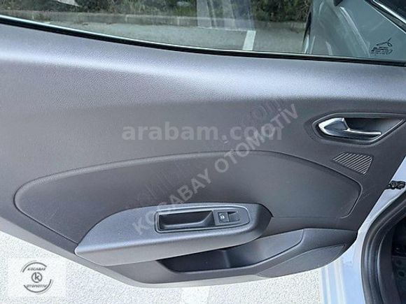KOCABAY'dan 2024 RENAULT CLIO 1.0TCE EVOLUTİON 57.000 KM HATASIZ