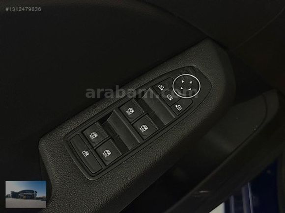 2025 Clio Evolution X-tronic 8.457 KM/ "%0,79 KREDİ"