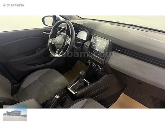 2025 Clio Evolution X-tronic 8.457 KM/ "%0,79 KREDİ"