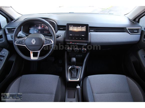 HATASIZ BOYASIZ 2024 MODEL CLİO 1.0 TCE EVOLUTİON OTOMATİK