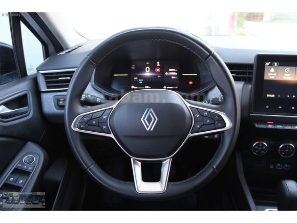 HATASIZ BOYASIZ 2024 MODEL CLİO 1.0 TCE EVOLUTİON OTOMATİK