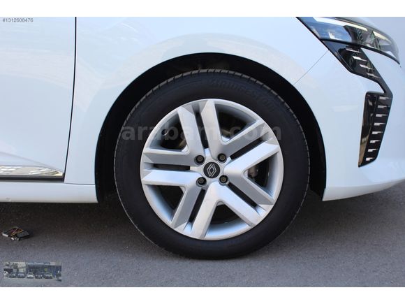 HATASIZ BOYASIZ 2024 MODEL CLİO 1.0 TCE EVOLUTİON OTOMATİK