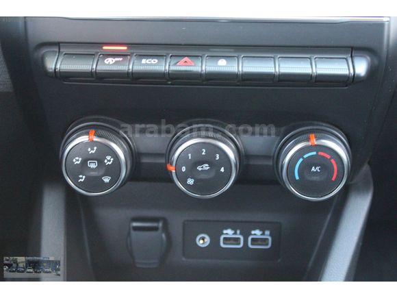 HATASIZ BOYASIZ 2024 MODEL CLİO 1.0 TCE EVOLUTİON OTOMATİK
