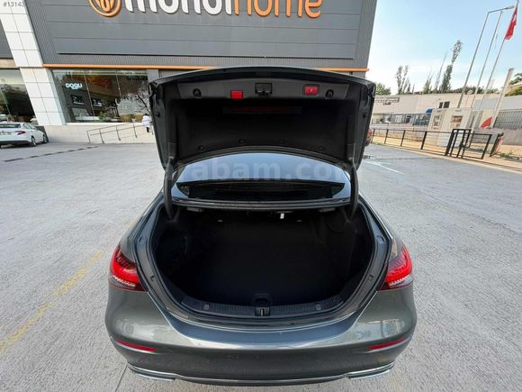 DB OTOMOTİVDEN E200d EXCLUSIVE 57000km VAKUMLU