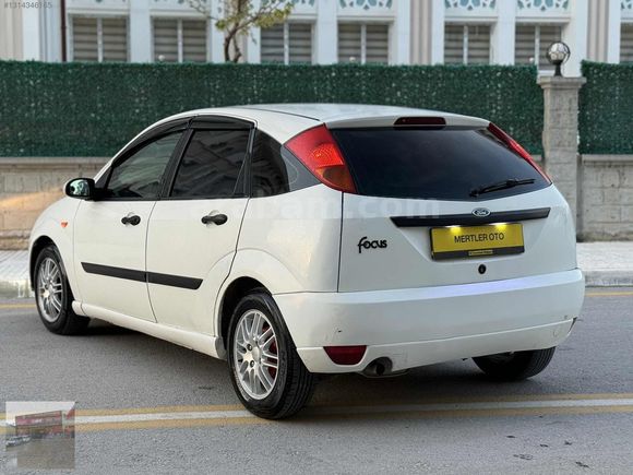 MERTLER OTO'DAN 2001 MODEL TEMİZ FORD FOCUS