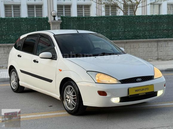MERTLER OTO'DAN 2001 MODEL TEMİZ FORD FOCUS