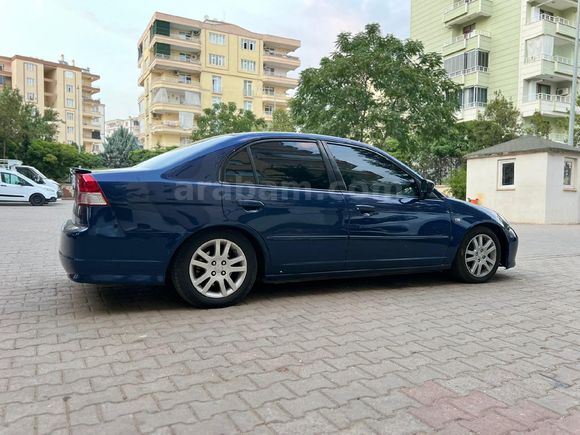 Sahibinden Honda Civic 1.6i VTEC ES 2004 Model