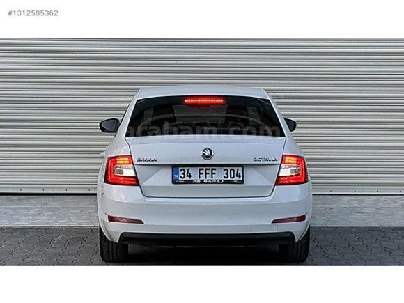SKODA OCTAVİA