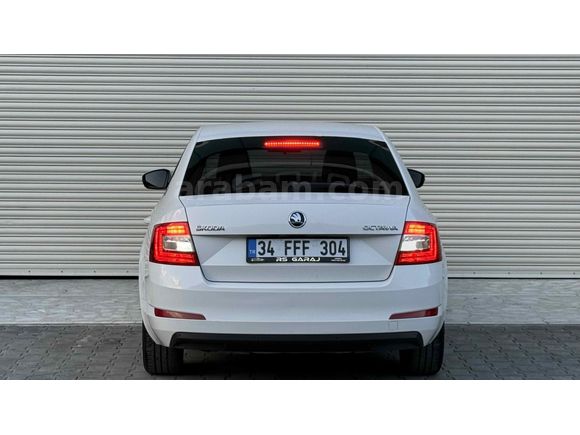 SKODA OCTAVİA