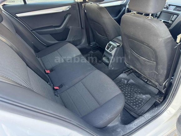 2016 OCTAVIA OPTIMAL HATASIZ 135.000km