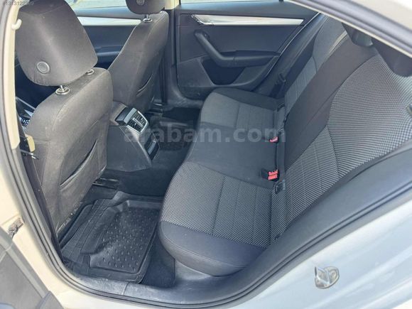 2016 OCTAVIA OPTIMAL HATASIZ 135.000km