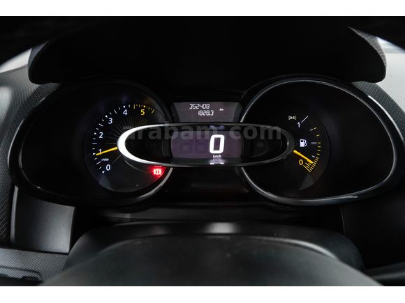 OMS OTOMOTİV'DEN 2015 CLİO TOUCH %0 FAİZ KREDİ KAMPANYASI