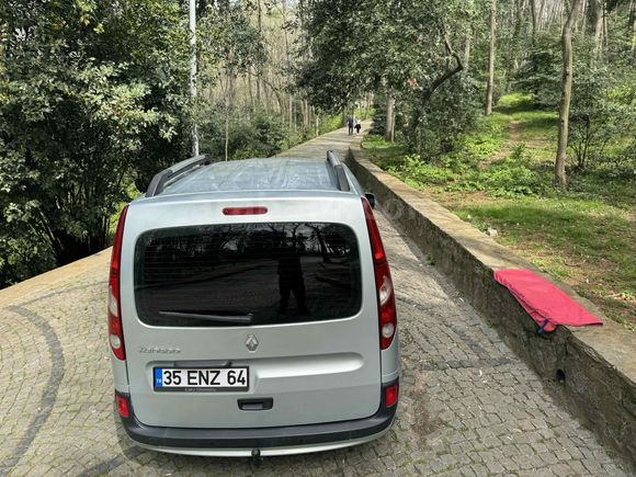 Sahibinden çeki demirli Renault Kangoo Multix 1.5 dCi Extreme 2012 Model 