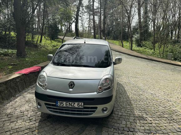 Sahibinden çeki demirli Renault Kangoo Multix 1.5 dCi Extreme 2012 Model 