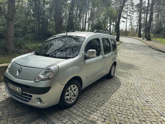 Sahibinden çeki demirli Renault Kangoo Multix 1.5 dCi Extreme 2012 Model 