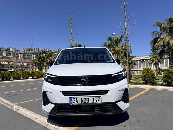 Sahibinden Opel Combo 1.5 CDTI Essential 2025 Model 