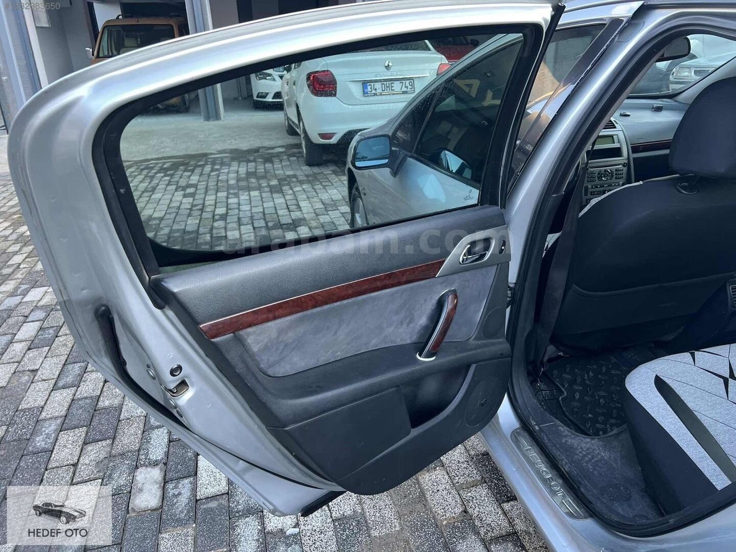 Galeriden Peugeot 407 2.0 Executive 2005 Model İstanbul 482.000 km Gri 4