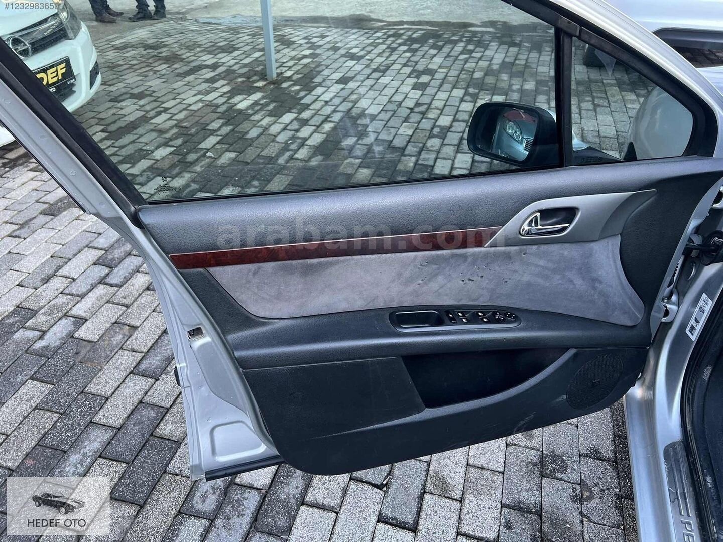 Galeriden Peugeot 407 2.0 Executive 2005 Model İstanbul 482.000 km Gri 3