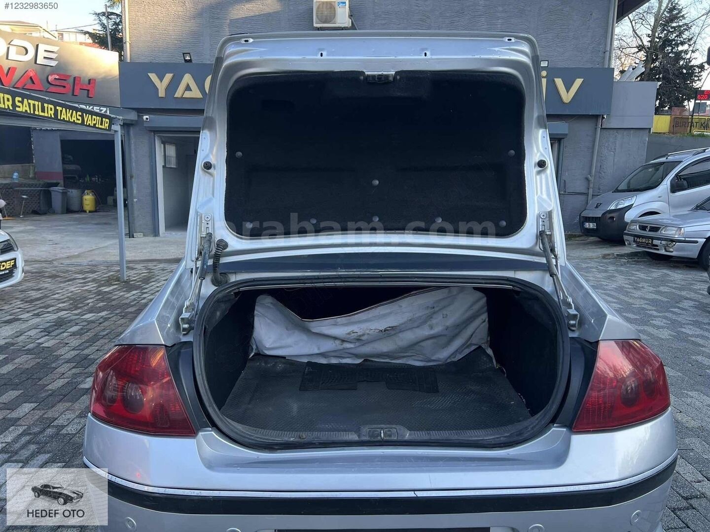Galeriden Peugeot 407 2.0 Executive 2005 Model İstanbul 482.000 km Gri 6