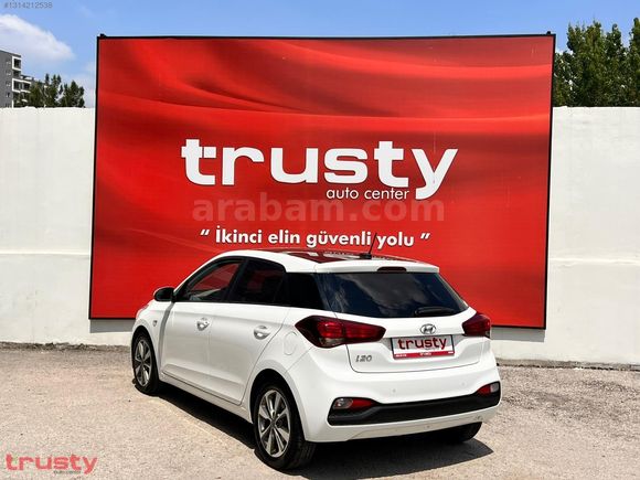 TRUSTY ONATÇA'DAN HYUNDAİ İ20