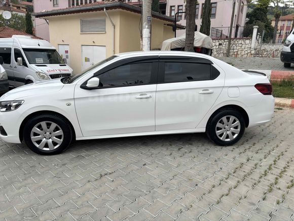EKONOMİK VE AZ YAKAN,PAZARLIK VAR  