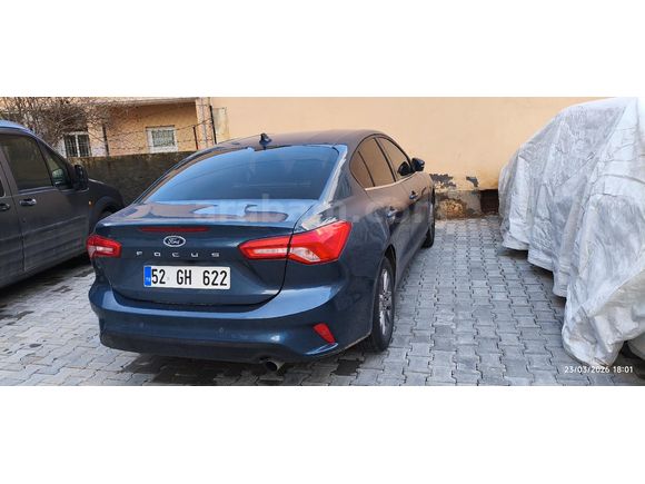 Sahibinden Ford Focus 1.5 EcoBlue Titanium Stil 2024 Model Siirt 20.000 km Mavi