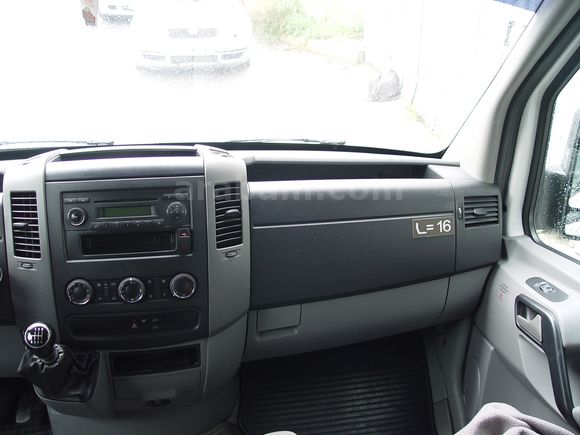 Sahibinden Çok Temiz Orjinal Volkswagen Crafter Servis İstanbul