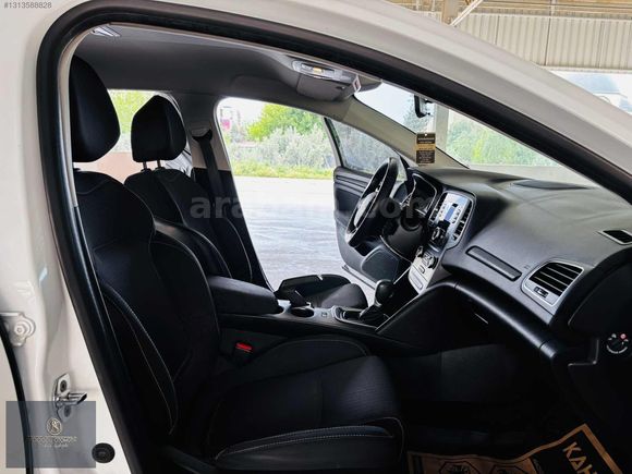 2020 RENAULT MEGANE 1.5 BLUE DCİ TOUCH 130.000 KM