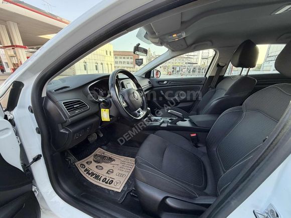 DEMİRBAĞ AUTO'DAN 2020 DİZEL OTOMATİK MEGANE TOUCH