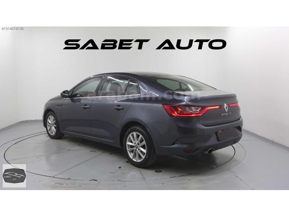 SABET AUTO RENAULT MEGANE TOUCH TESLA EKRAN