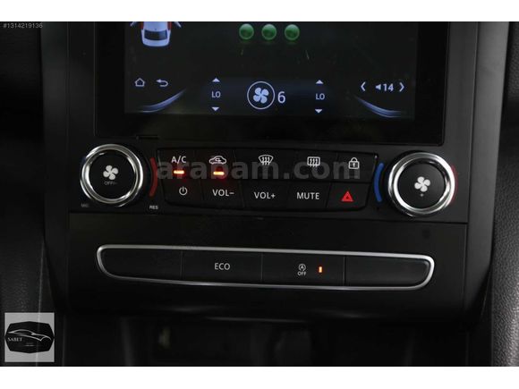 SABET AUTO RENAULT MEGANE TOUCH TESLA EKRAN
