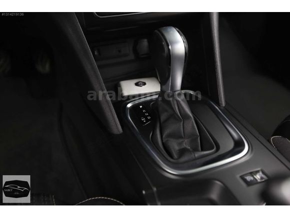 SABET AUTO RENAULT MEGANE TOUCH TESLA EKRAN