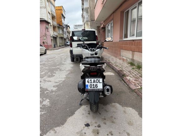  2023 Model PCX 125 6435 km