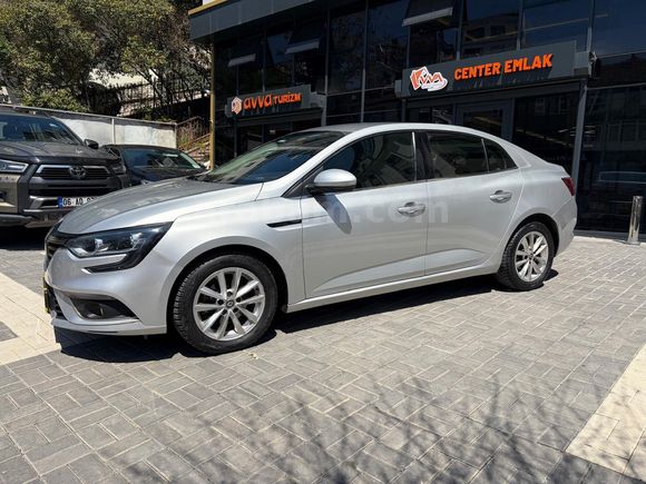 AVVA'DAN 2020 RENAULT MEGANE 4 TOUCH 1.5 BLUEDCİ %20 KDV'Lİ!!!