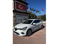 Sahibinden Renault Clio 1.0 TCe Icon 2021 Model  50.000 km Beyaz