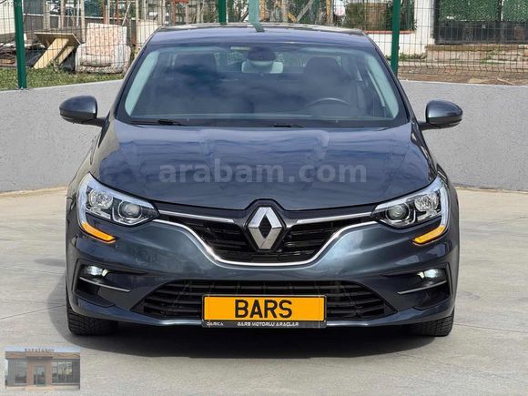 2023 ÇIKIŞLI MEGANE TOUCH OTOMATİK 72 BİN KM'DE ORJİNAL