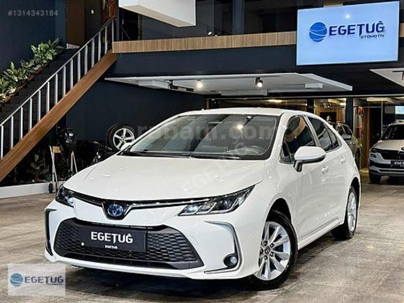 EGETUĞ 2024 Hybrid 140Hp Acc Şerit Takip Kablosuz Şarj 54.000 Km