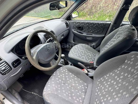 Sahibinden Hyundai Accent 1.3 Admire klimalı 2006 Model Ankara