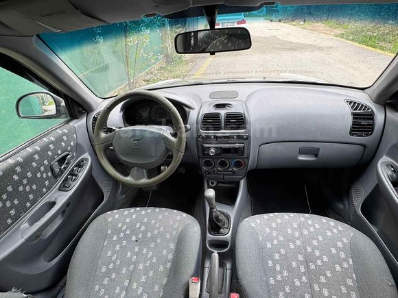 Sahibinden Hyundai Accent 1.3 Admire klimalı 2006 Model Ankara