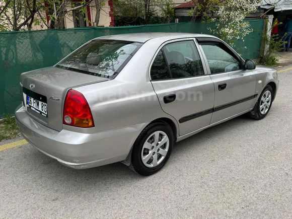 Sahibinden Hyundai Accent 1.3 Admire klimalı 2006 Model Ankara