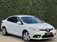2015-DEĞİŞENSİZ-1BOYA-148KM DİZEL OTOMATİK FLUENCE