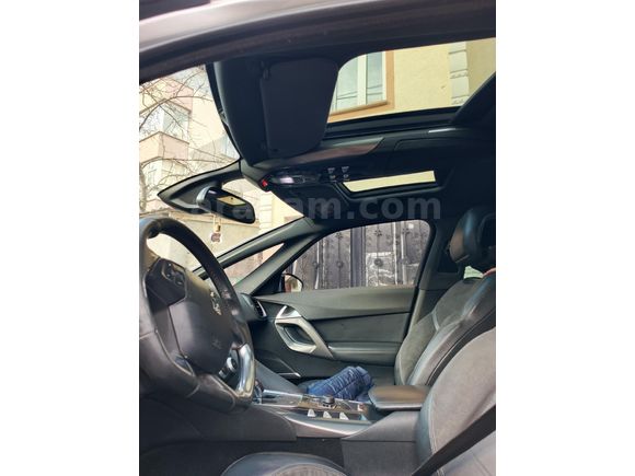ilSahibinden DS Automobiles DS5 1.6 e-HDi DSport 2013 Model  298.000 km Gri (Gümüş)