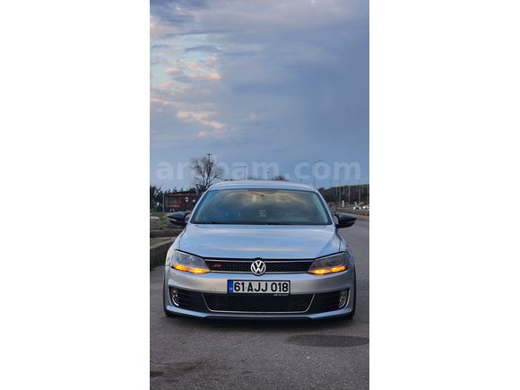 Sahibinden Volkswagen Jetta 1.6 TDi Trendline 2011 Model 