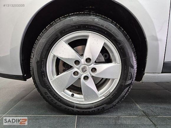 SADIK2'DEN 2011 MEGANE 3 HB EXPRESSION 1.5 DCI 85 BG MANUEL VİTS
