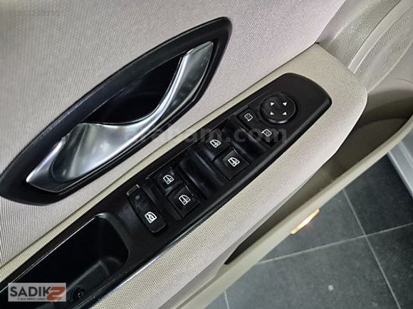 SADIK2'DEN 2011 MEGANE 3 HB EXPRESSION 1.5 DCI 85 BG MANUEL VİTS