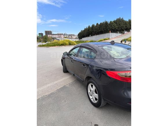 Sahibinden Renault Fluence 1.5 DCİ Extreme 2011 Model Açıklamayı okuyun